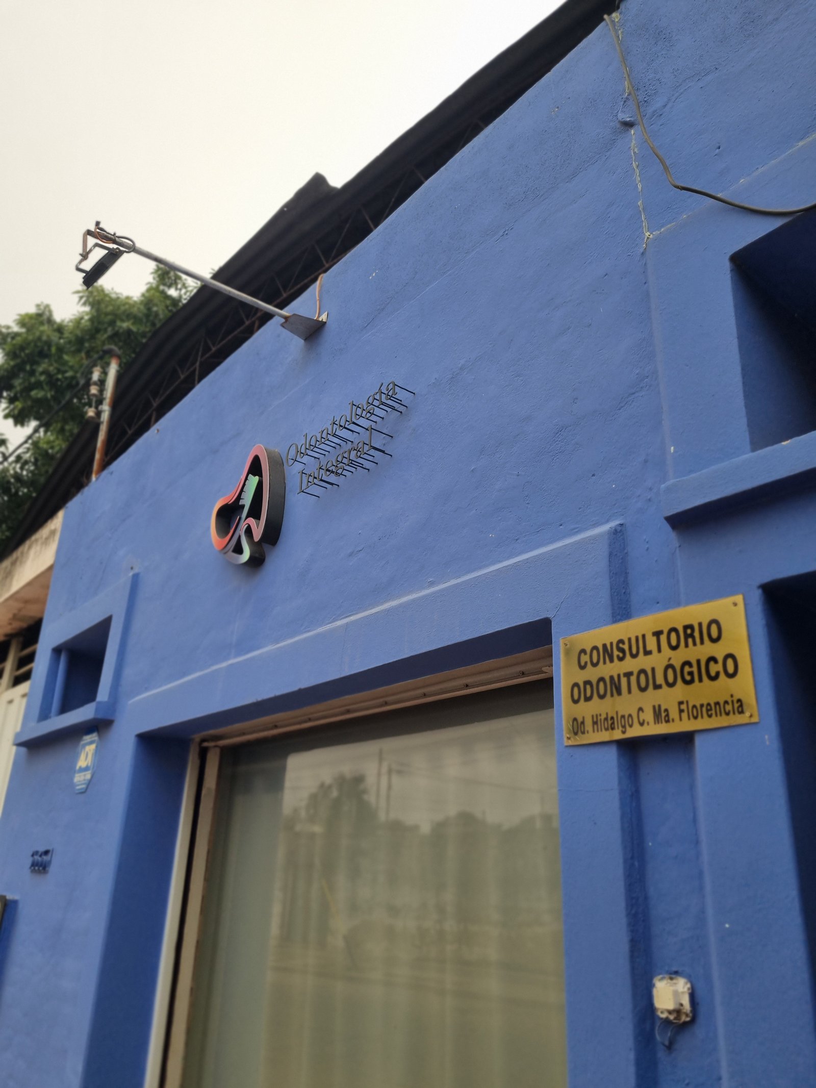 Equipamiento Clínico de Alta Precisión